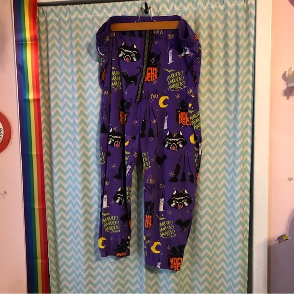 Disney Intimates Sleepwear Disney Hocus Pocus Purple Super